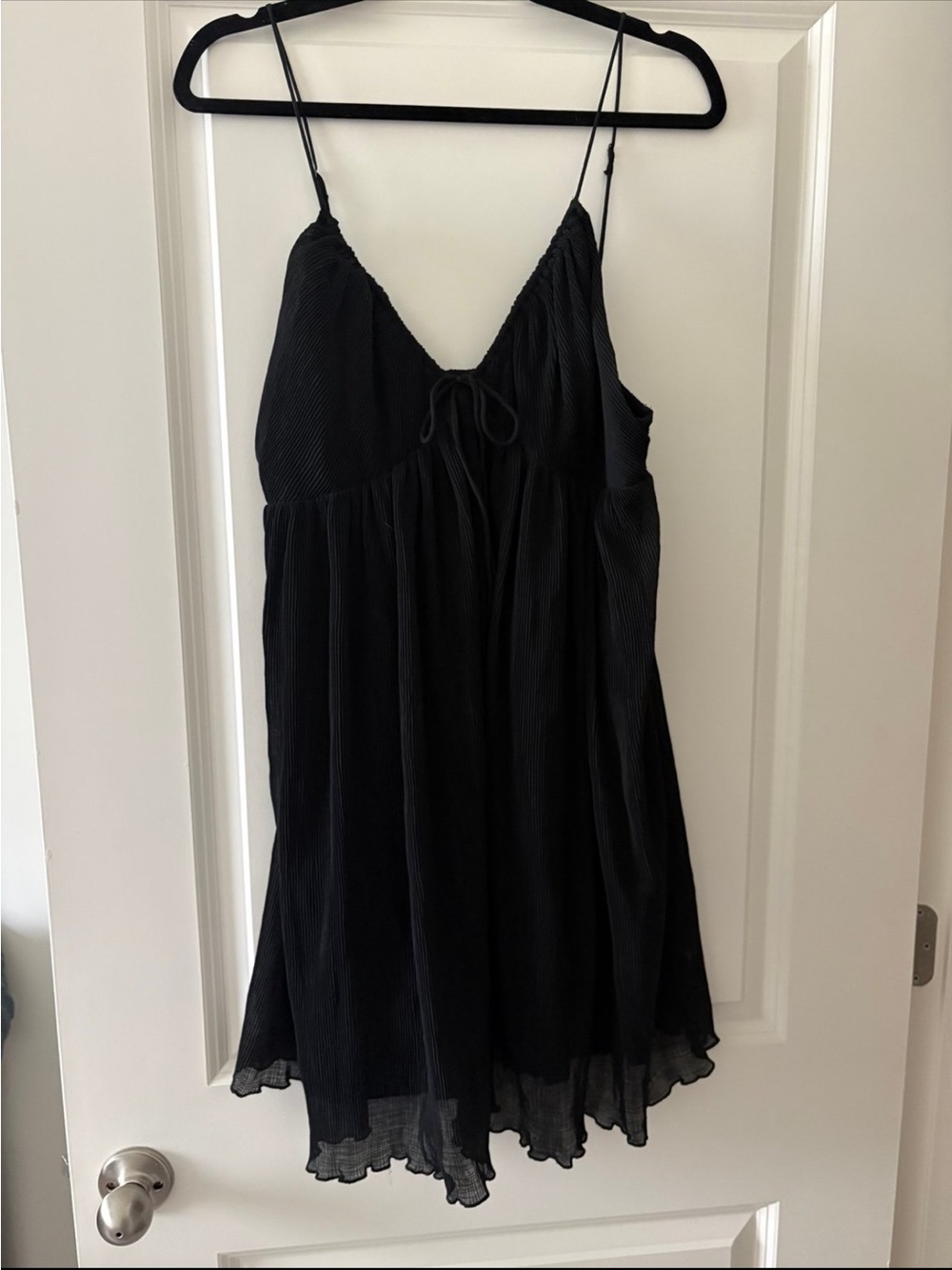 LIKE NEW Abercrombie Black Spaghetti Strap Mini Dress